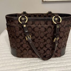 Vintage Coach purse in wonderful condition